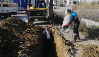 Turgutlu Fatih Sanayi Sitesi’nde yağmur suyu hattı çalışması